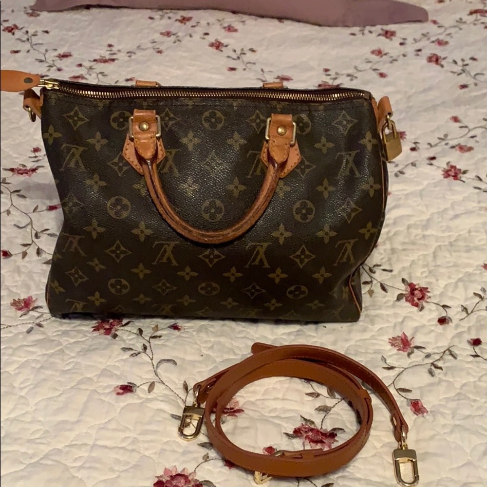 ❌❌S O L D ❌❌Authentic Louis Vuitton speedy 30